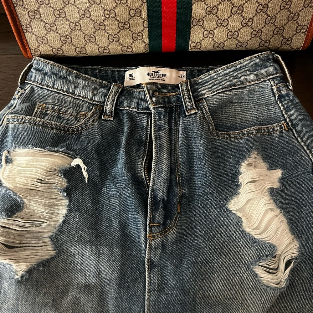 Hollister skirt